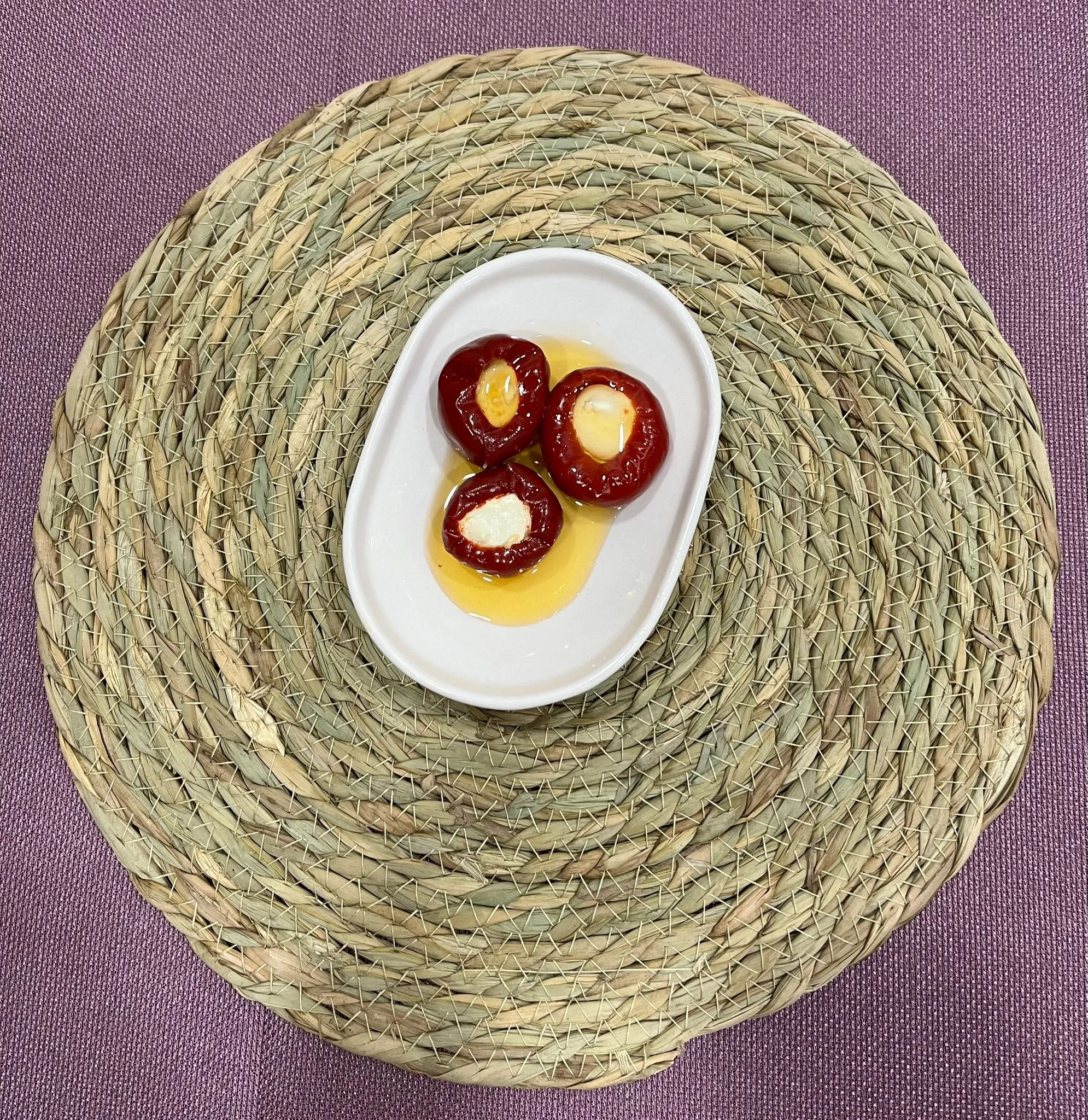 Peynirli Kırmızı Biber (250 GR)